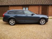 VOLVO V90 CROSS COUNTRY